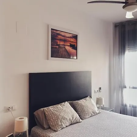 Hogar Comodo Y Cerca De Playa Apartman